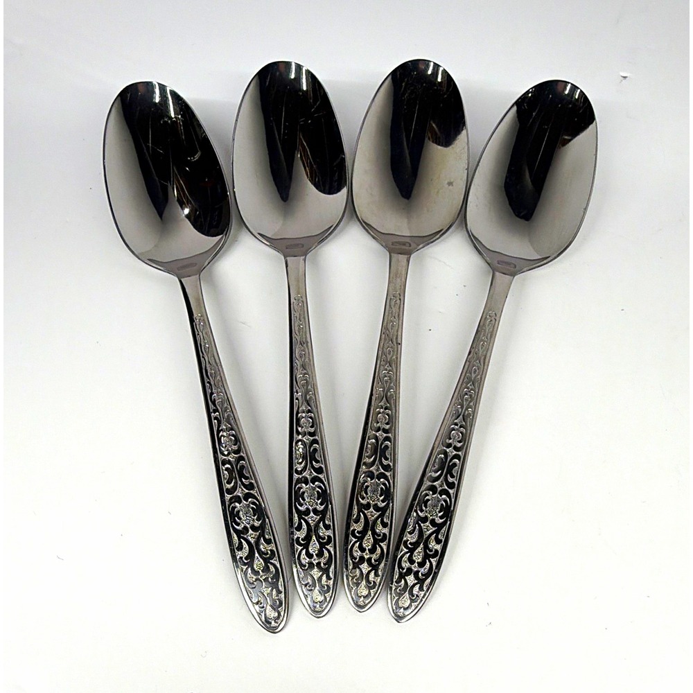 Lot of 4 Vintage International Silver DAPHNE Superior Stainless Soup Spoons USA